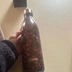 S'well Cheetah Pattern Bottle with Stainless Steel Cap